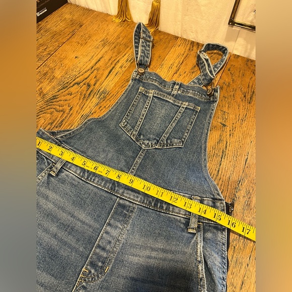 OLD NAVY - Distressed Denim Overalls with Side Zip - Size 8 Petite - Picture 10 of 12